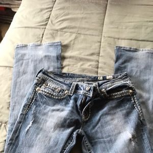 31 Miss Me jeans
